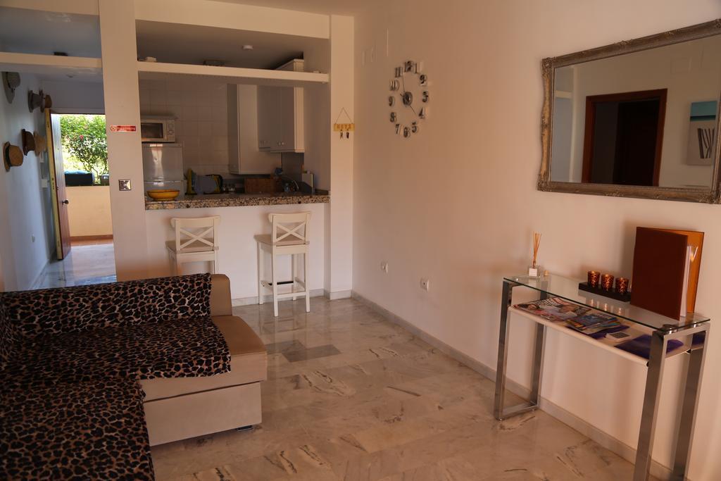 Apartamento Alta Loma With Bbq, Sea Views, Pool, Wifi Sleeps 6 Apartamento Fuengirola Exterior foto